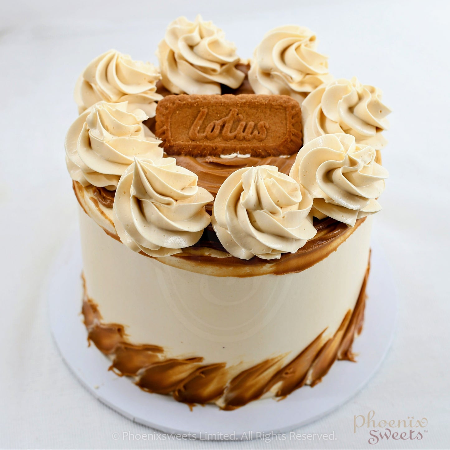 Butter Cream Cake - Lotus Biscoff Cake