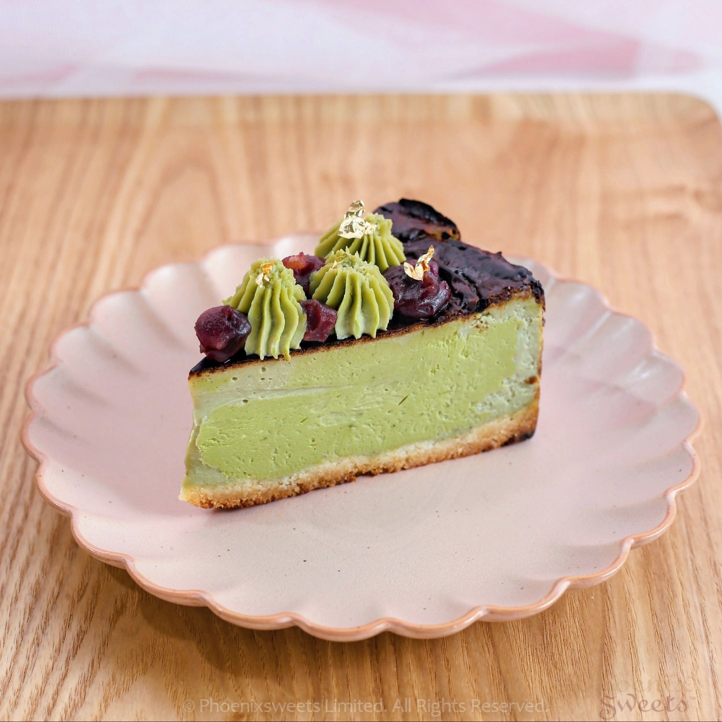 Basque Burnt Cheese Cake - Matcha with Red Bean