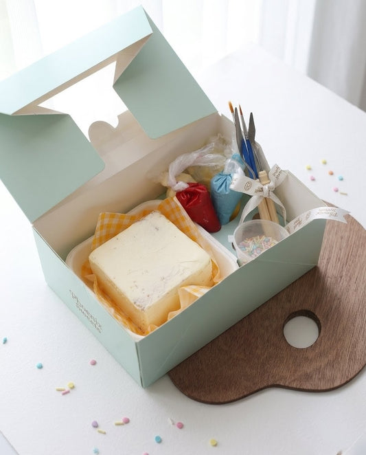 Phoenix Sweets - Paint Your Own Cake Takeaway Set