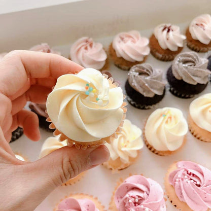 Gourmet Mini Cupcake (12pc or 24pc Set)