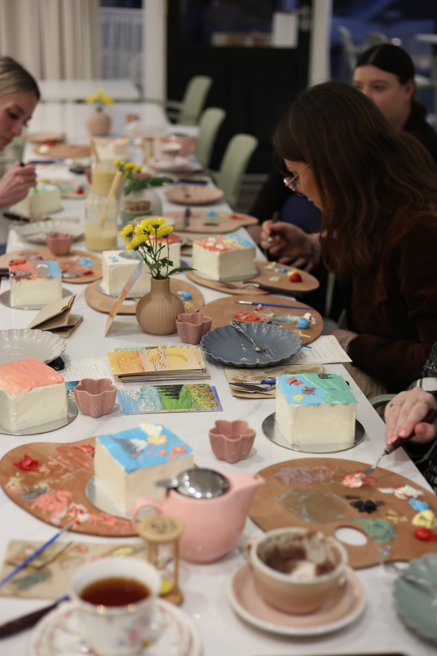 Phoenix Sweets - Coffee and Paint Your Own Cake Experience