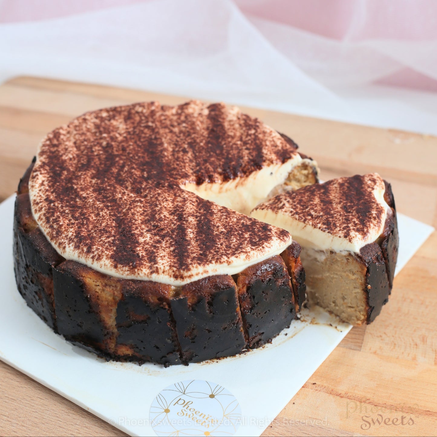 Basque Burnt Cheese Cake - Tiramisu