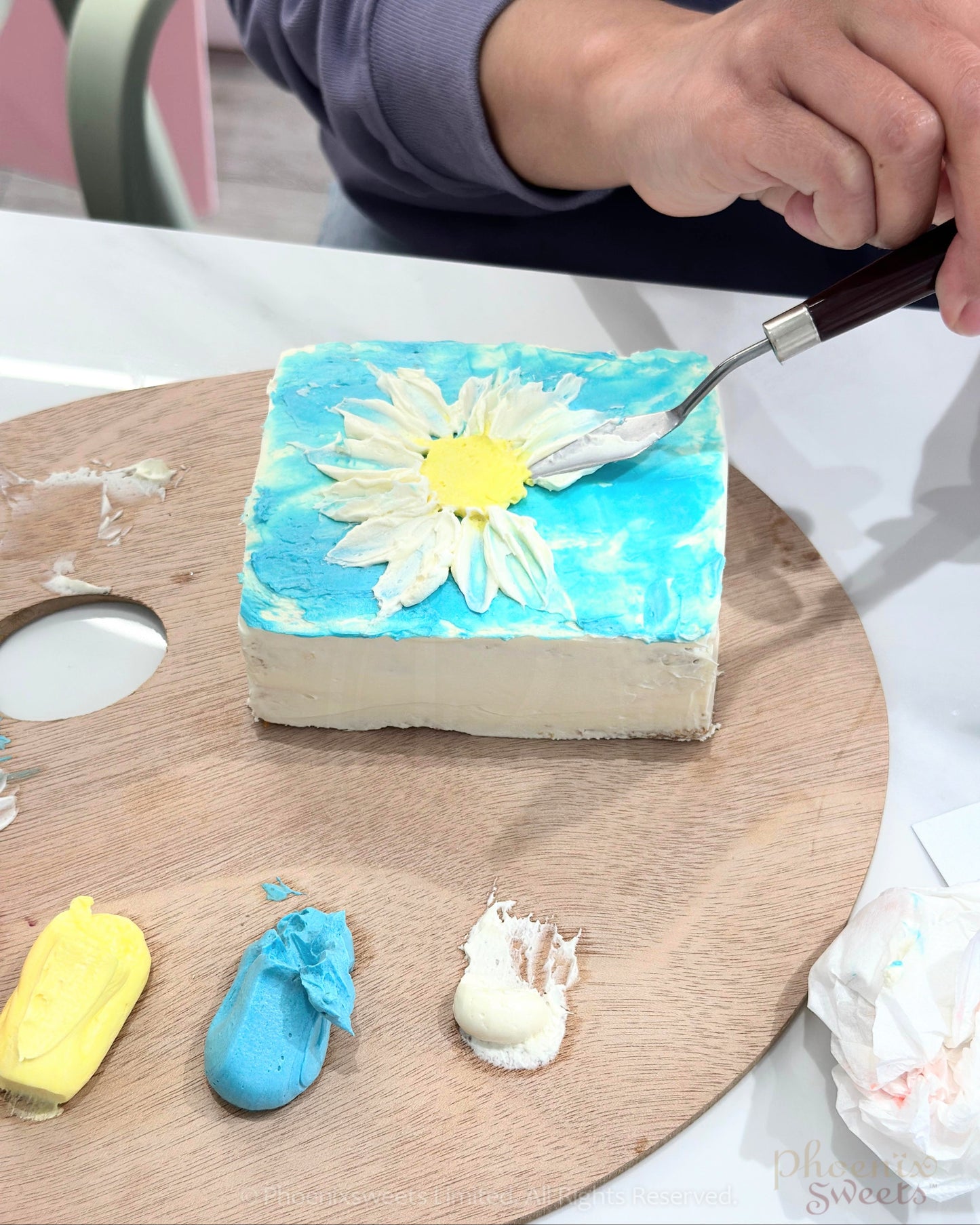 Phoenix Sweets - Coffee and Paint Your Own Cake Experience